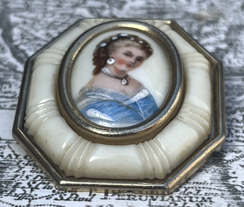 Vintage limoges brooch - vintage, france