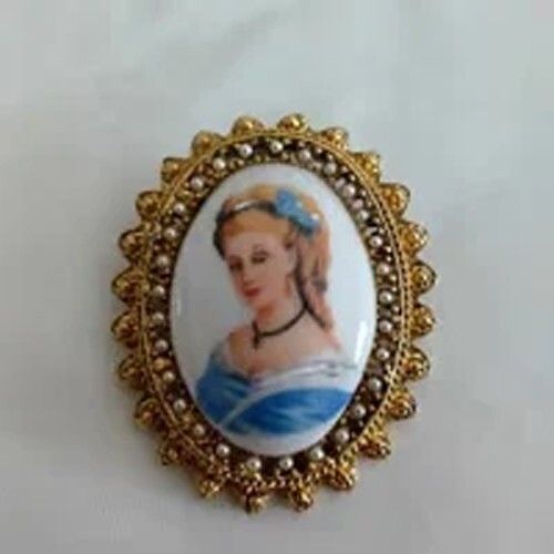 Limoges france lady blue - limoges,