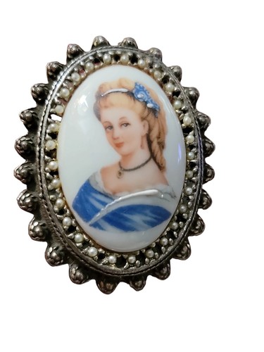 Vtg limoges cameo lady - limoges,